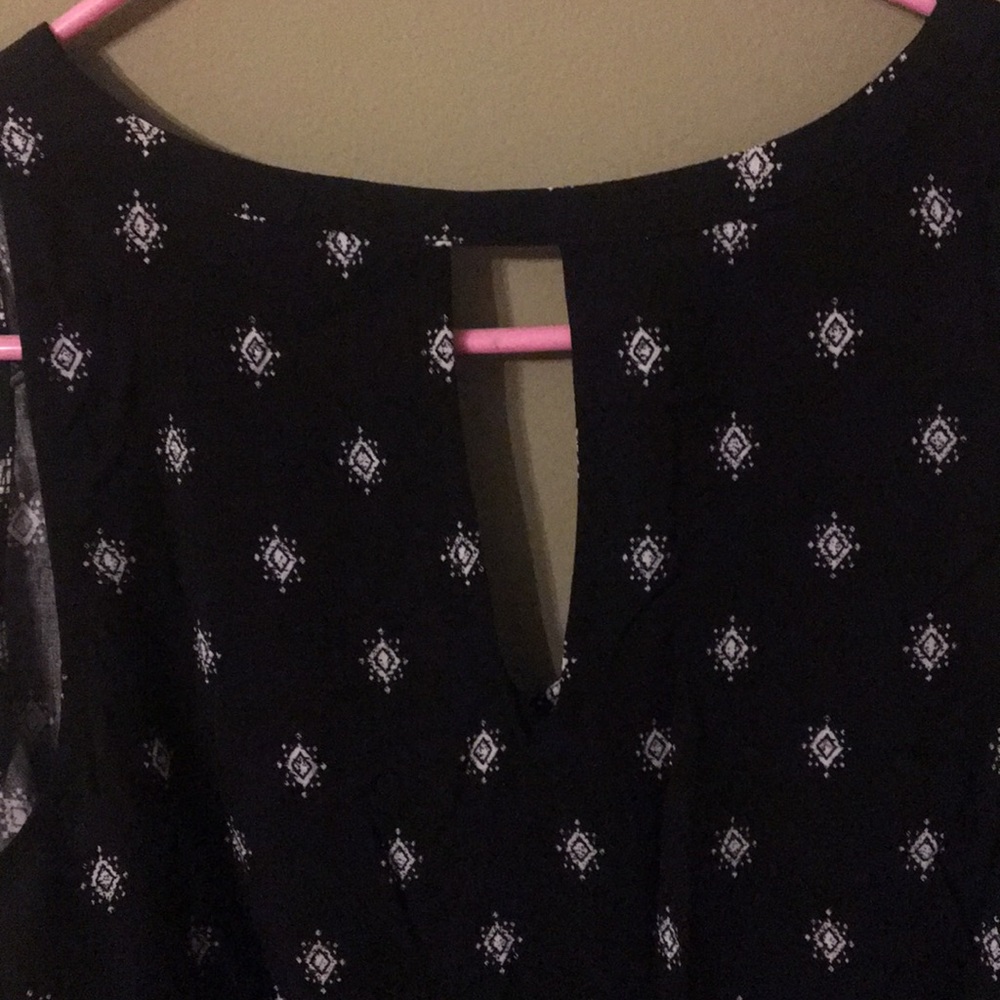 Tank top blouse - Picture 2 of 4